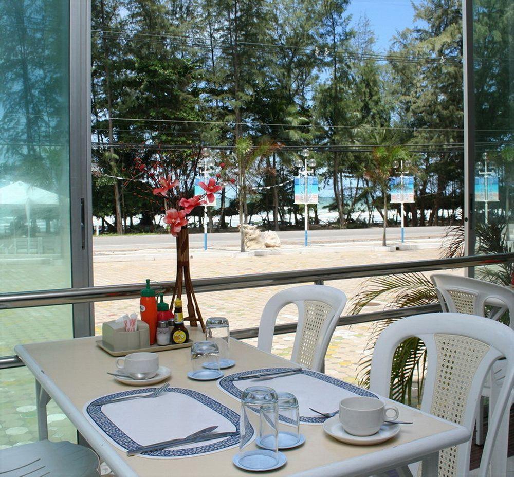 Nice Beach Hotel Rayong Exterior photo